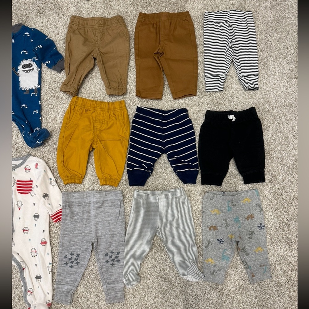 🔴Sale!!!🔴 pick any 4 items on the picture for $12 - All size 0-3 months